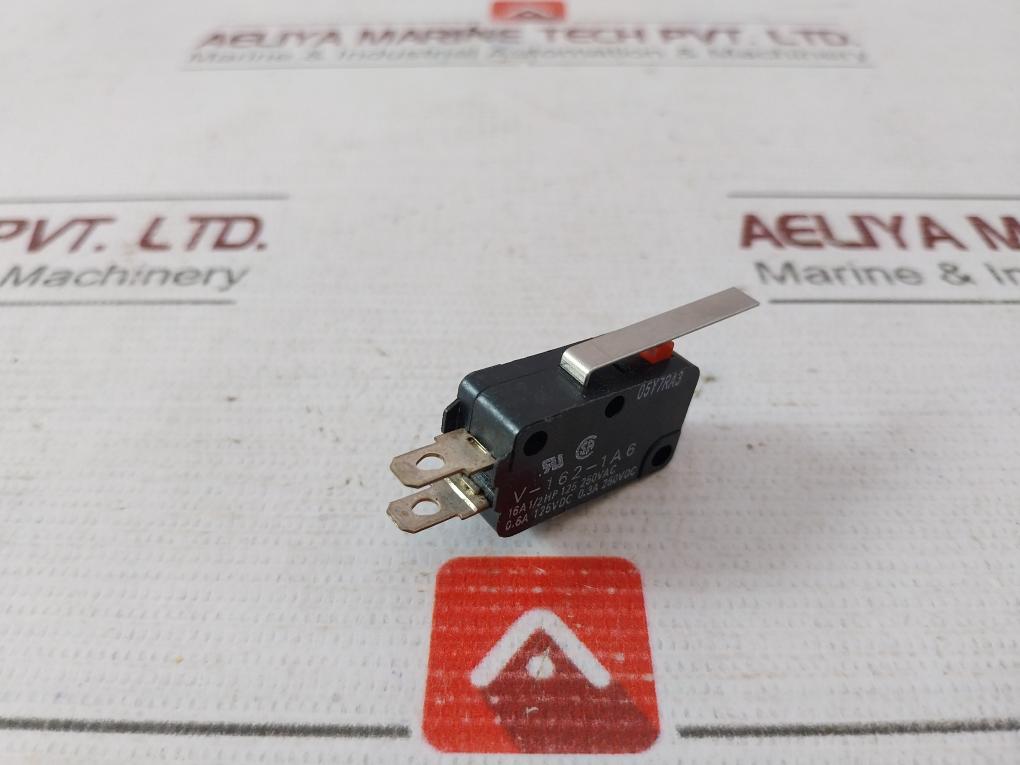Omron V-162-1A6 Micro Switch 16A 1/2Hp 125 250Vac 05Y7Ra3