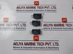Lot of 3X Omron V-162-1a6 Small Basic Switch 16a 250vac