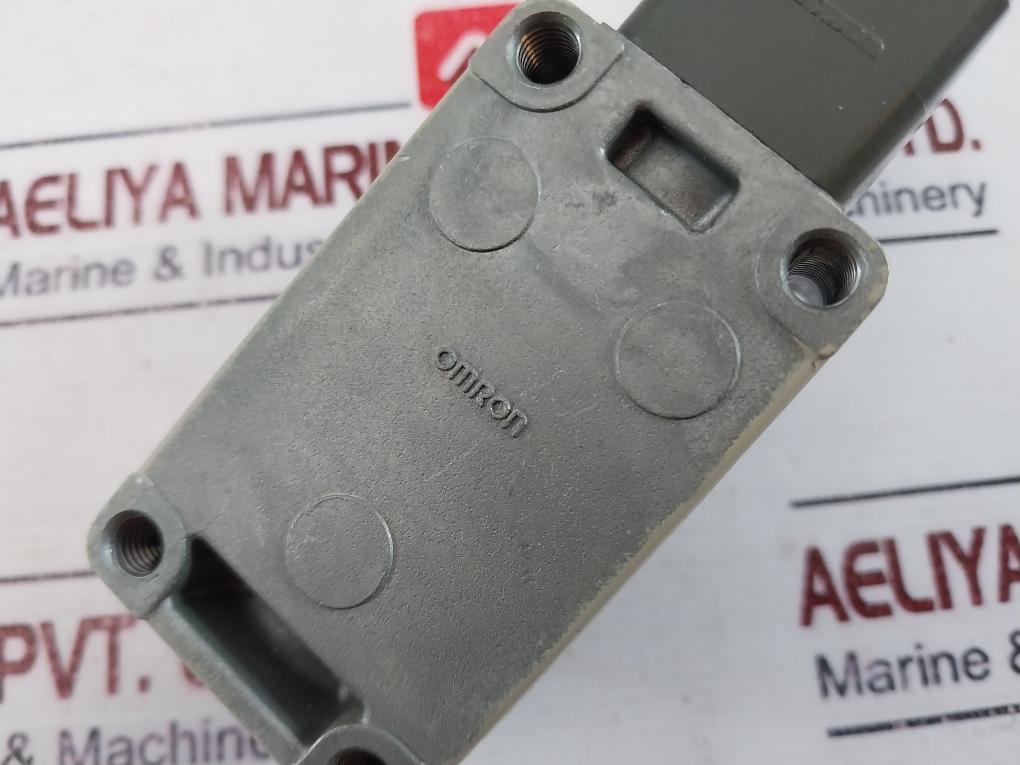 Omron Wlca12-2 2-circuit Limit Switch