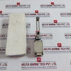 Omron Wlca12-2 Two Circuit Limit Switch 2A 250Vac