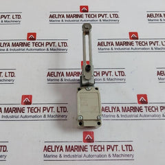 Omron Wlca12-2 Two Circuit Limit Switch 2A 250Vac