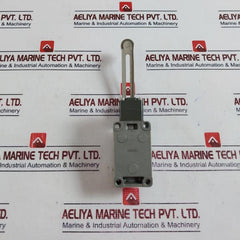 Omron Wlca12-2 Two Circuit Limit Switch 2A 250Vac
