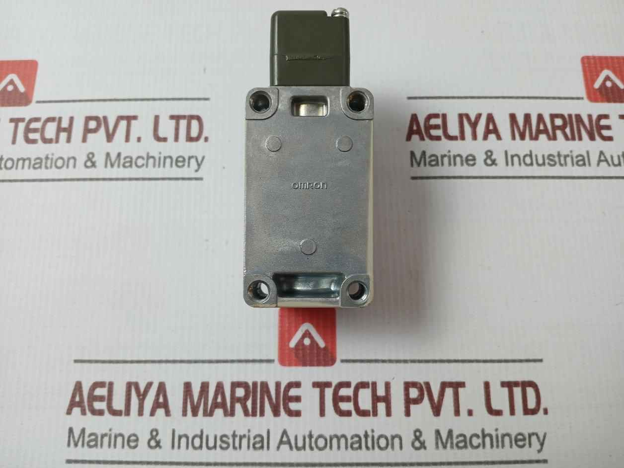 Omron Wlca2-2-n Series Plunger Limit Switch 2A 250Vac