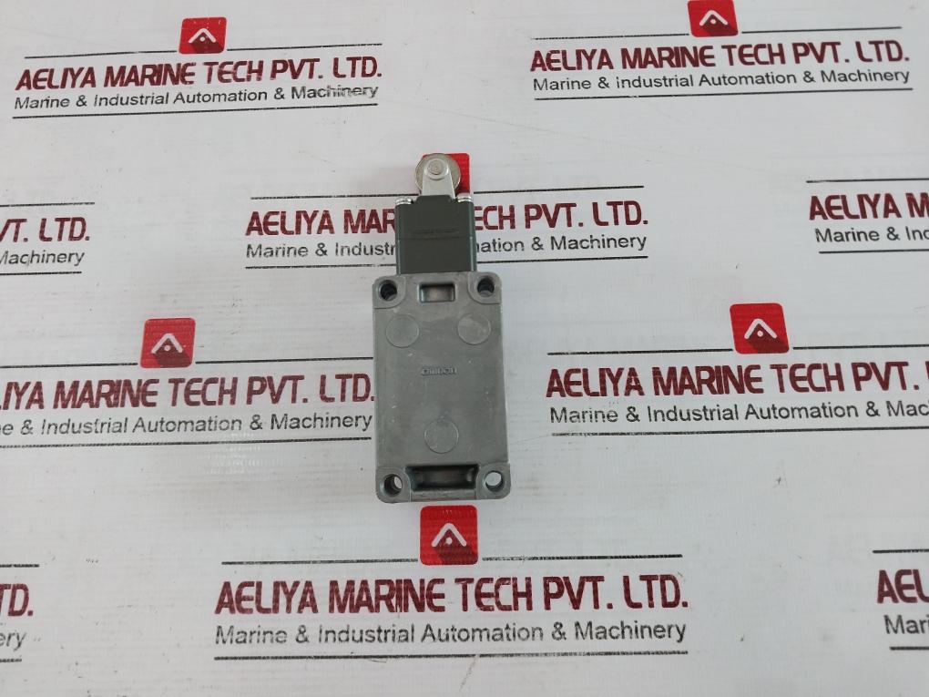 Omron Wlca2-2-q Limit Switch 2A 48Vdc/2A 250Vac Nema A600