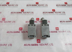 Omron Wlca2-2-q Single Roller Limit Switch Adjustable Angle 2A 250Vac