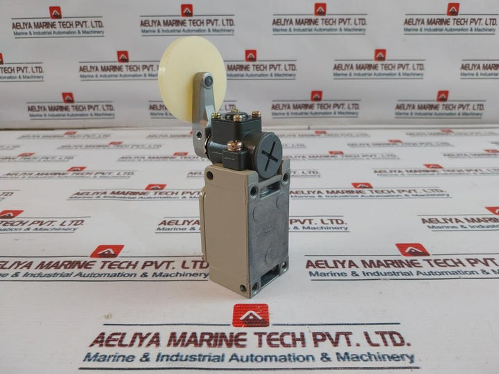 Omron WLCA2-26N Compact 2-Circuit Limit Switch