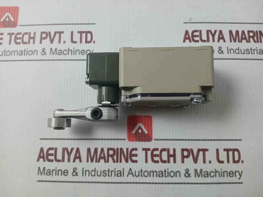 Omron Wlca2-ld-n 2 Circuit Limit Switch 10A 115Vac