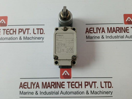 Omron Wlsd2-g General Purpose Vertical Limit Switch Ac-15 2A/250V
