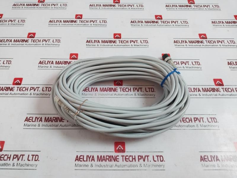 Omron Xs5W-d421-l81-f Connector Cable 20 Meter Cl3 90C