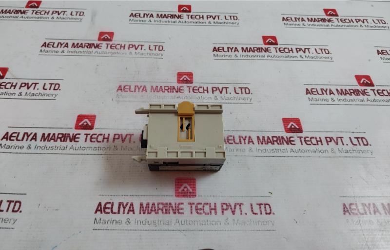 Omron Xwt-od08-1 Expansion I/O Unit 24V Dc Cl.1, Zn.2, Gp Iic