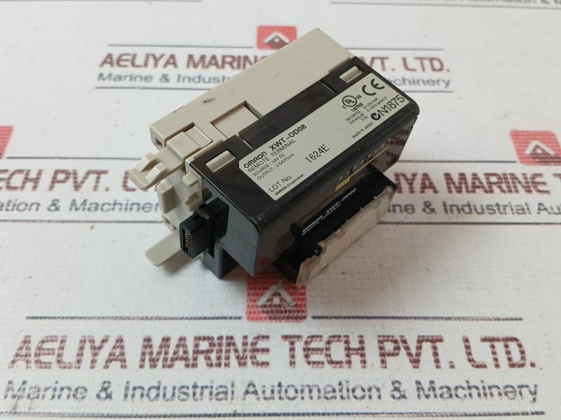 Omron Xwt-od08 Remote Terminal Module 24Vdc 0.5A