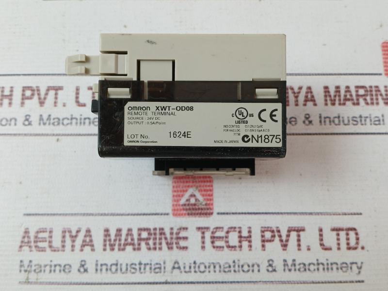 Omron Xwt-od08 Remote Terminal Module 24Vdc 0.5A