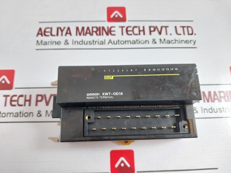 Omron Xwt-od16 Remote Terminal 24V Dc Source 0.5A/Point 