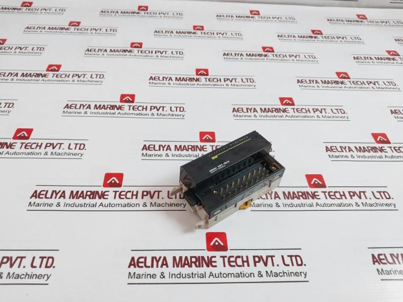 Omron Xwt-od16 Remote Terminal 24V Dc Source 0.5A/Point 