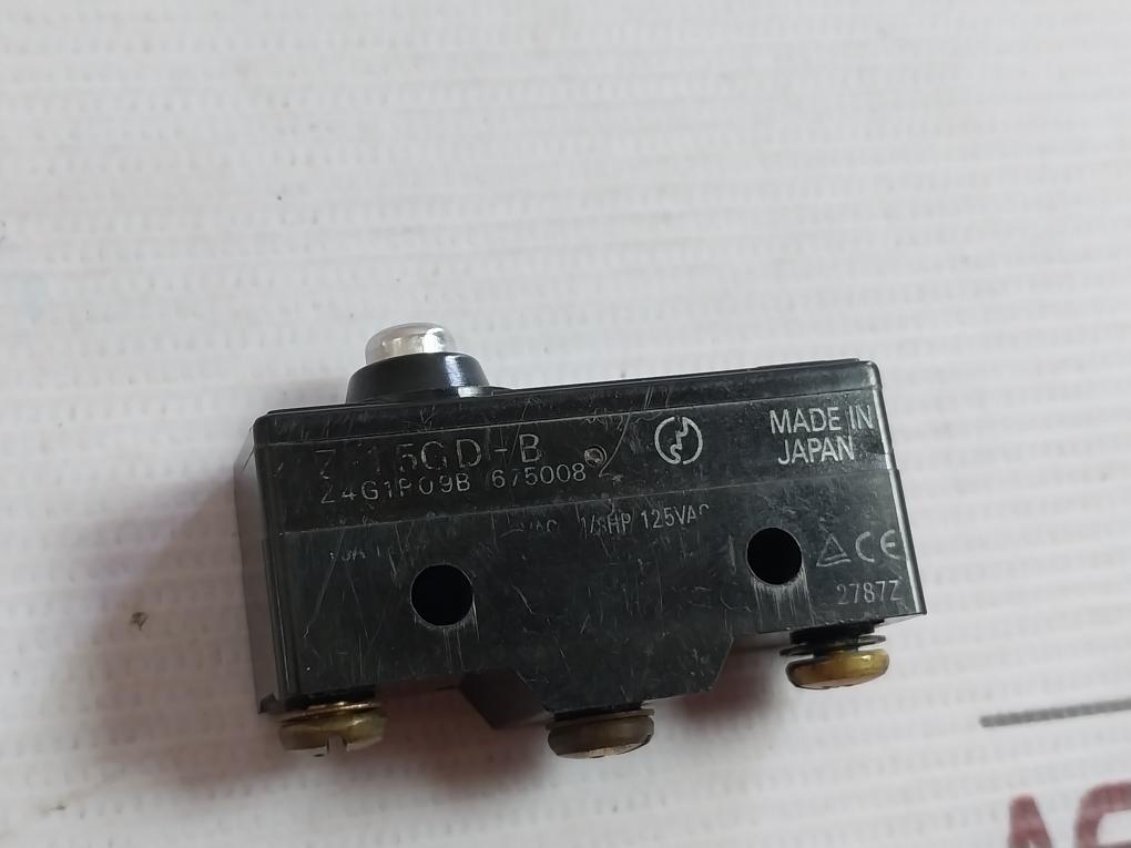 Omron Z-15Gd-b General-purpose Basic Switch Z4G1P09B 15A 125 250 Or 480Vac