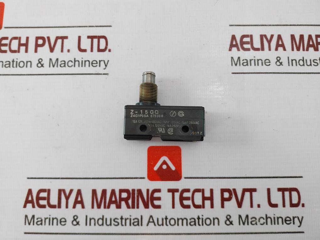 Omron Z-15Gq General-purpose Basic Switch Z4G1P05A 675008 15A 125/250 Or 480Vac