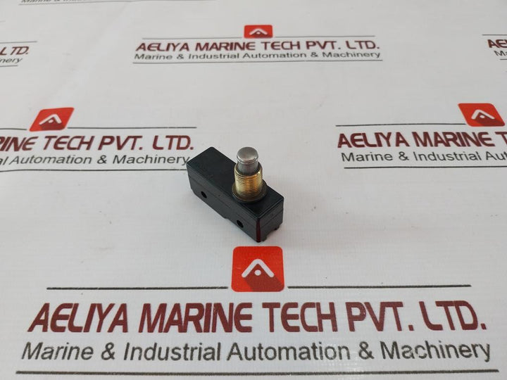 Omron Z-15Gq General-purpose Basic Switch Z4G1P05A 675008 15A 125/250 Or 480Vac