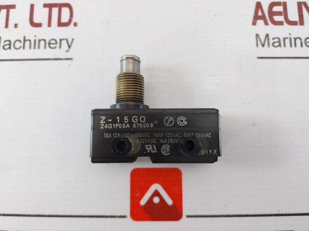 Omron Z-15Gq General-purpose Basic Switch Z4G1P05A 675008 15A 125/250 Or 480Vac