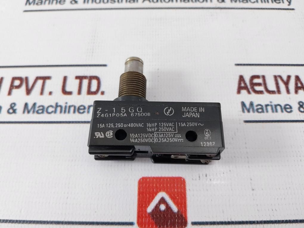 Omron Z-15Gq Limit/Snap Switch 15A 125, 250 Or 480Vac