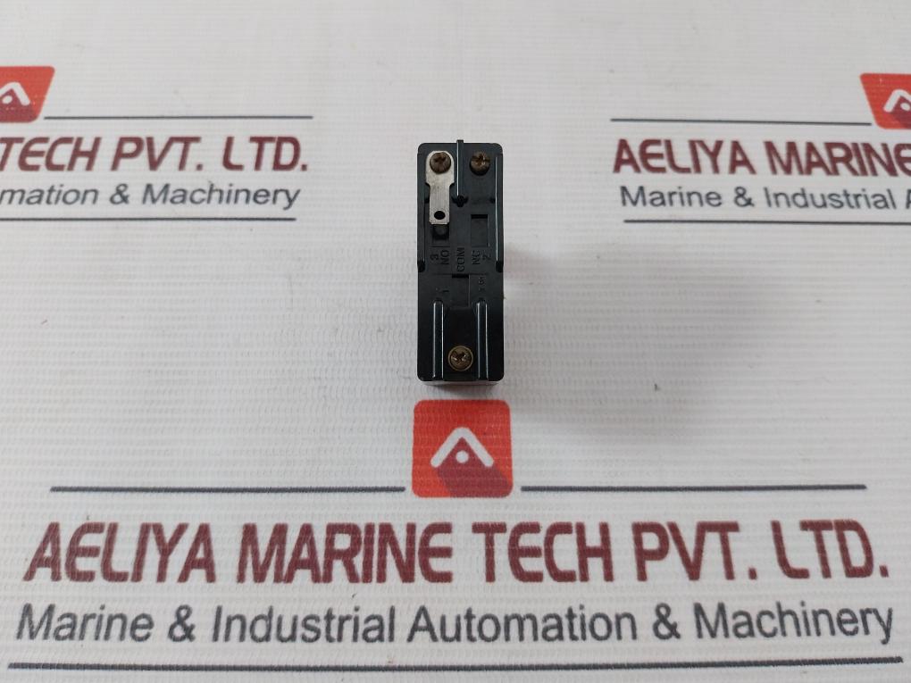 Omron Z-15Gw22 General-purpose Basic / Micro Switch 15A 125, 250 Or 480Vac