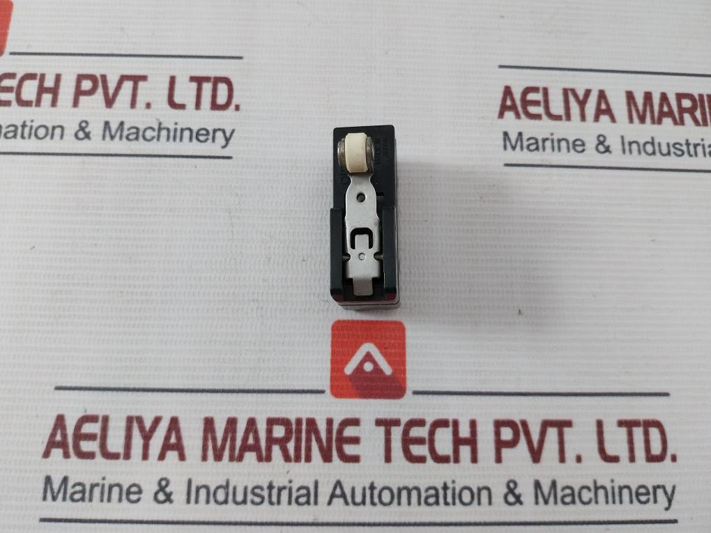 Omron Z-15Gw22 General-purpose Basic / Micro Switch 15A 125, 250 Or 480Vac