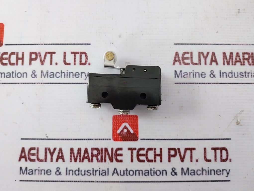 Lot of 3x Omron Z-15GW22-B General-purpose Basic Switch 15a 125, 250 Or 480vac