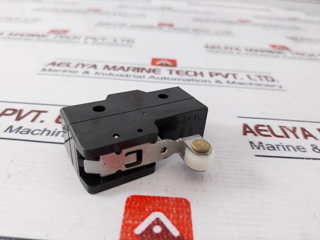 Lot of 3x Omron Z-15GW22-B General-purpose Basic Switch 15a 125, 250 Or 480vac