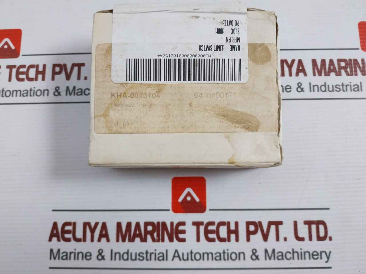 Omron Ze-n-2 General Purpose Horizontal Limit Switch 15A 125, 250 Or 480Vac
