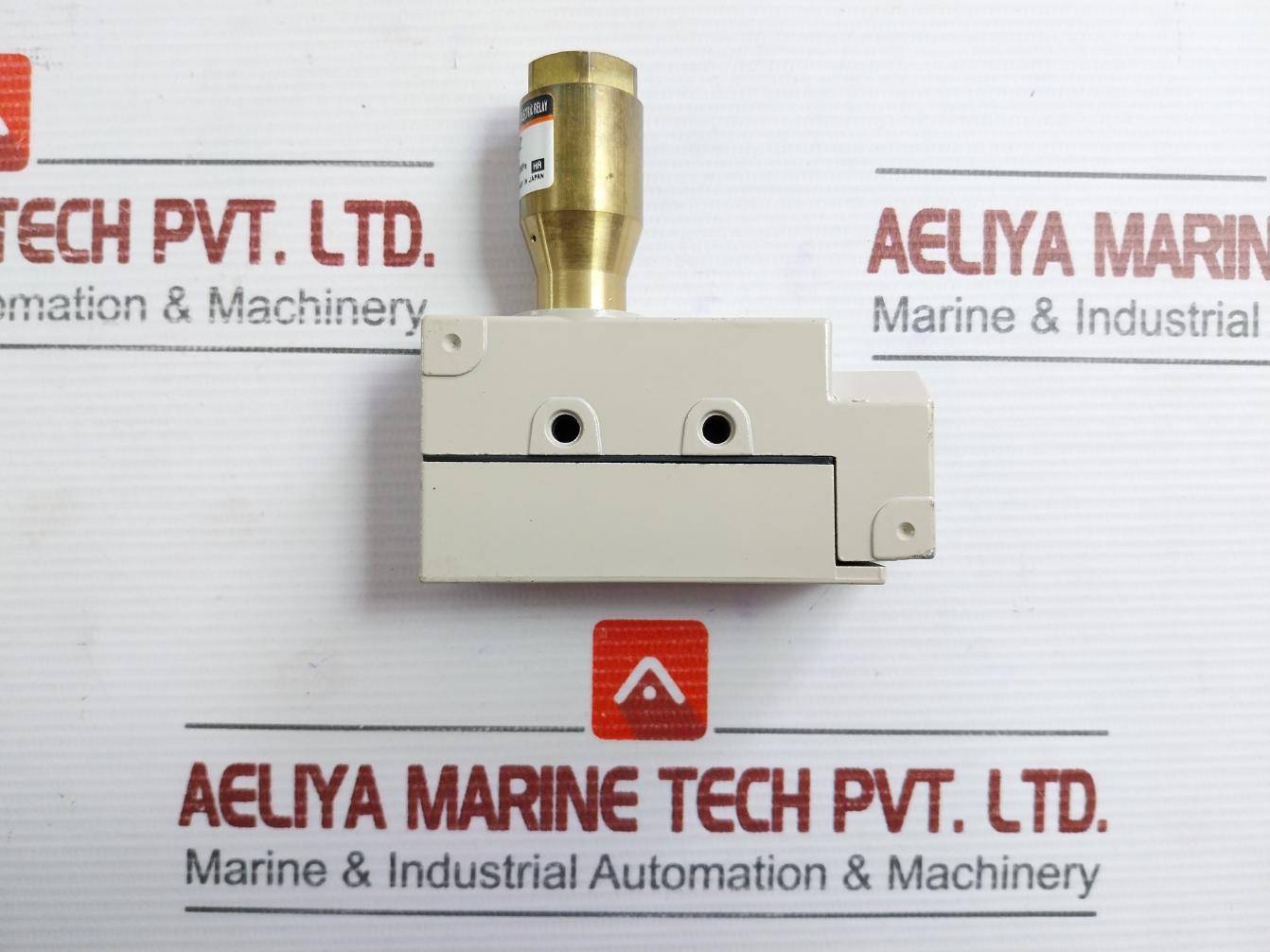 Limit Switch Omron Ze-q-2Smc