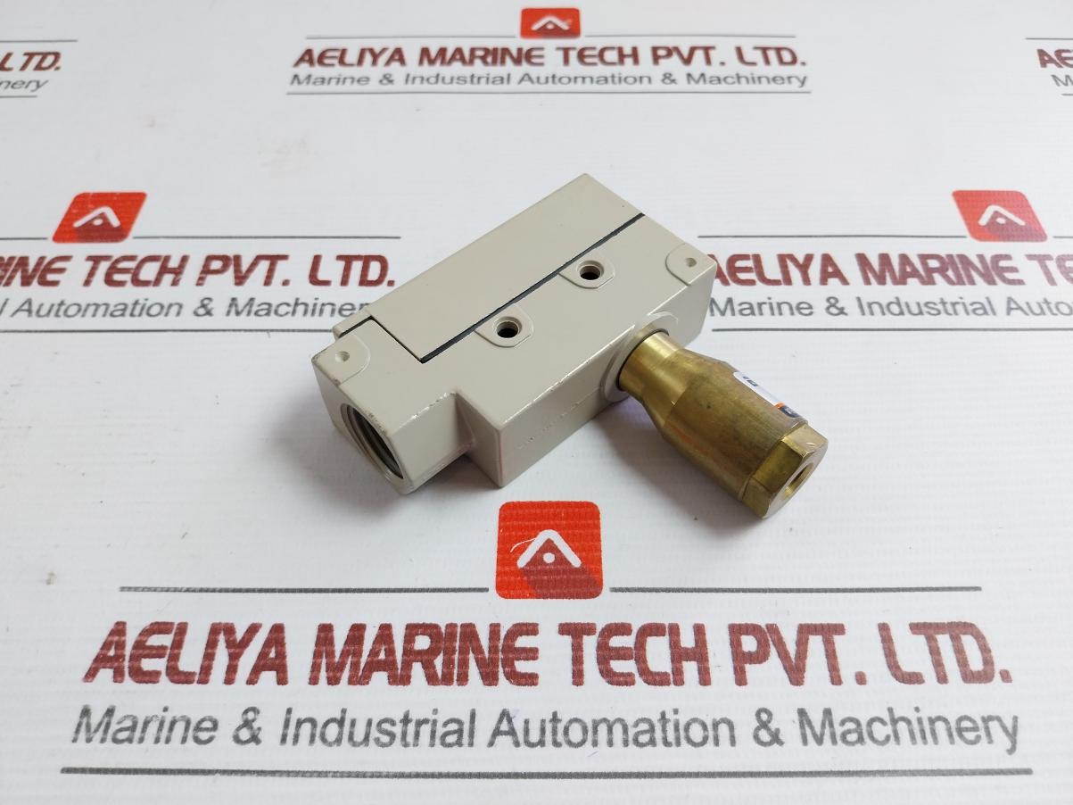 Limit Switch Omron Ze-q-2Smc