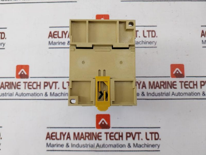 Omron Zen-10c1ar-a-v1 Cpu Unit With 10 Input/output Point Ac100-240v