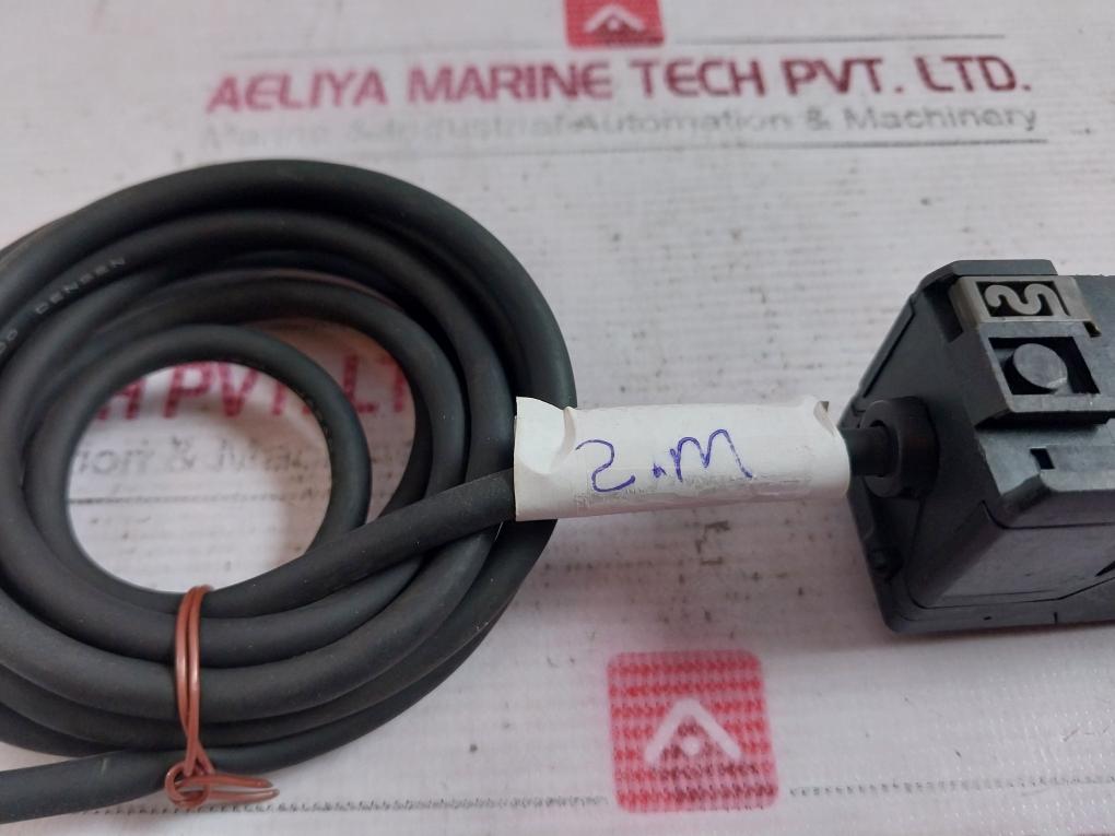 Omron Zx2-lda41 Smart Sensor 2-meter