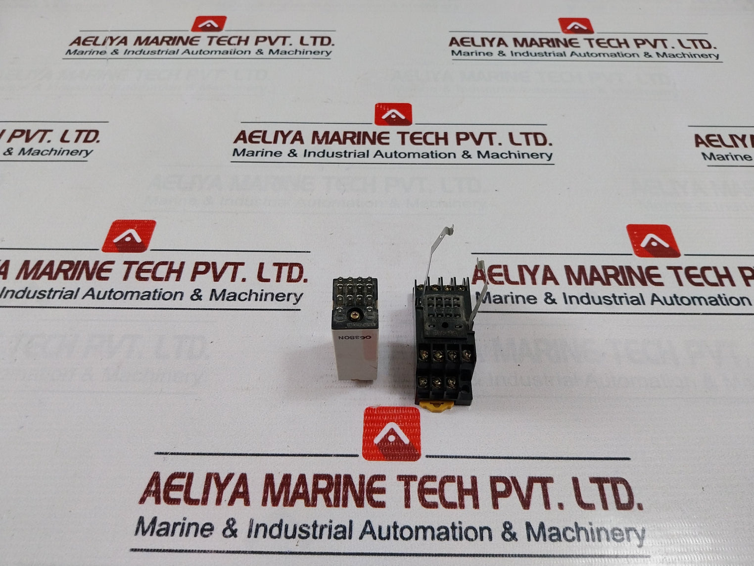 Omron Corporation H3Yn-4 Timer Relay With Base 5A 250V