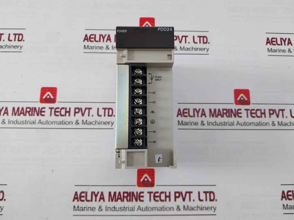 Omron Cs1W-at211 Plc I/O Module C200H-bc-v 24V Dc 7Ma 50W Cs1G-cpu45H Ver. 4.1