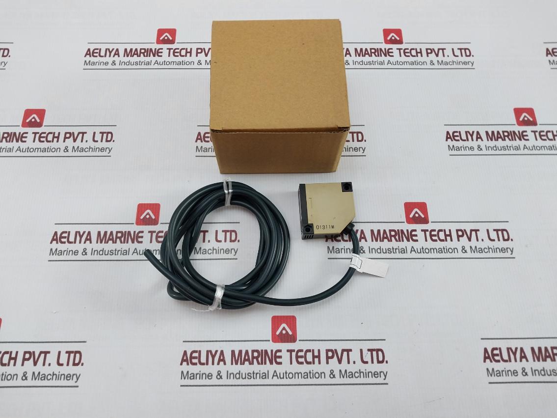 Omron E3Jk-5L-n Photoelectric Switch 24-240Vac 2 Meter