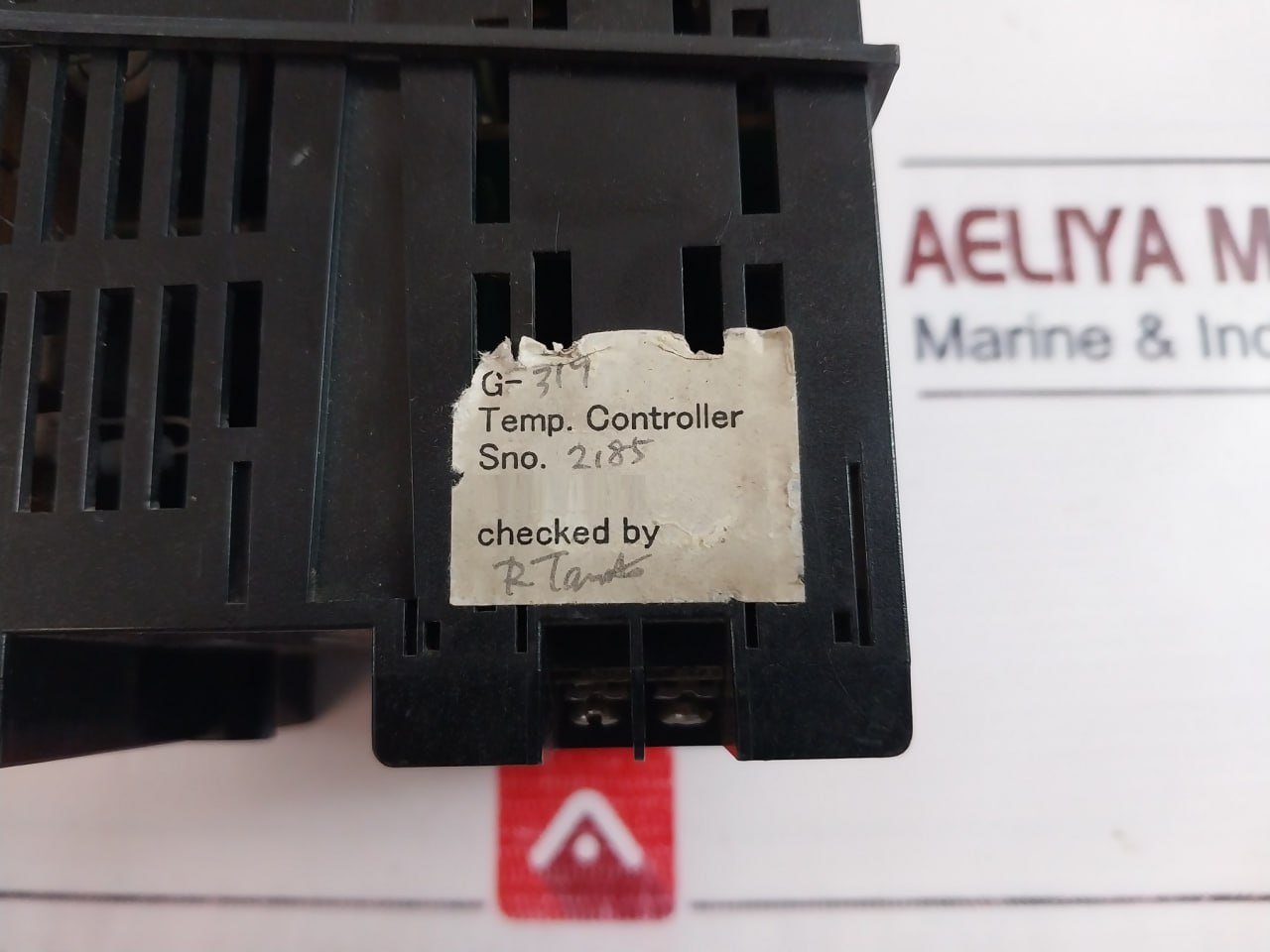 Omron E5Ak-aa2Fb Digital Temperature Controller