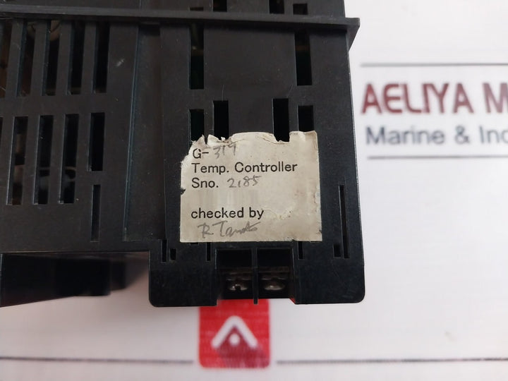 Omron E5Ak-aa2Fb Digital Temperature Controller