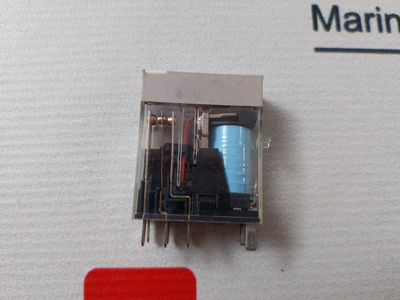 Omron G2R-2-s (S) Relay