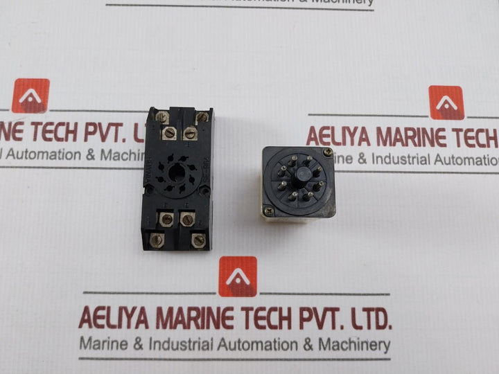 Omron Mk2P-do General Purpose Plug-in Relay 24Vdc 430 ?