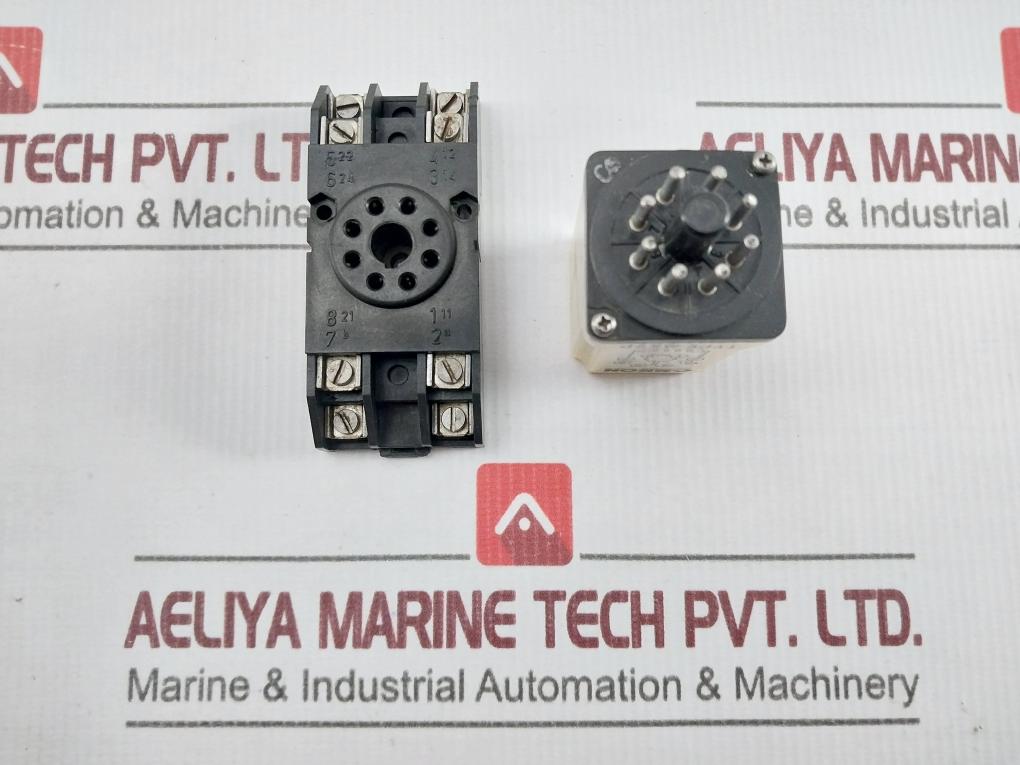 Omron Mk2P Power Relay With Base
