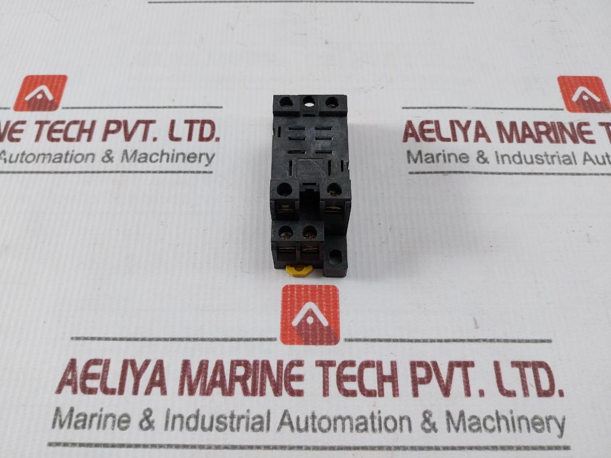 Omron Ptf08A-e Relay Socket