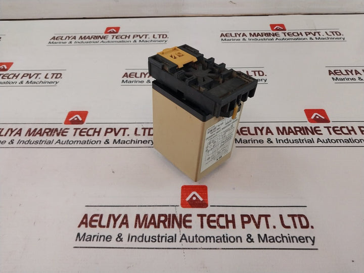 Omron Se-kp2 Motor Relay 2 To 40S 50/60 Hz 200/220 Vac