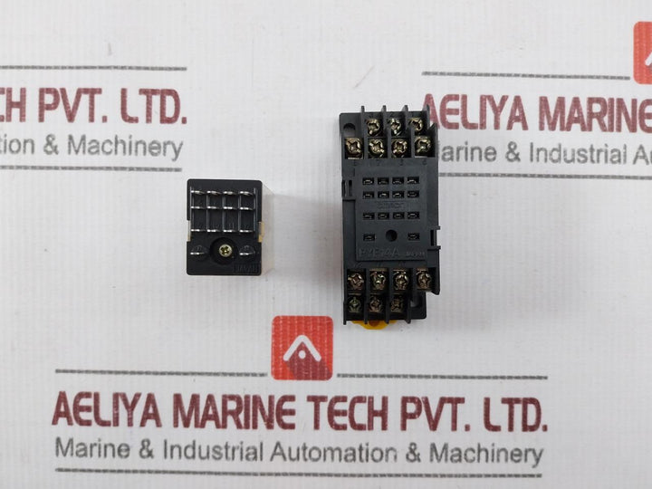 Omron Type My4 Miniature Power Relay With A Socket