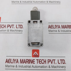Omron Wlca2-y-n 2-circuit Limit Switch