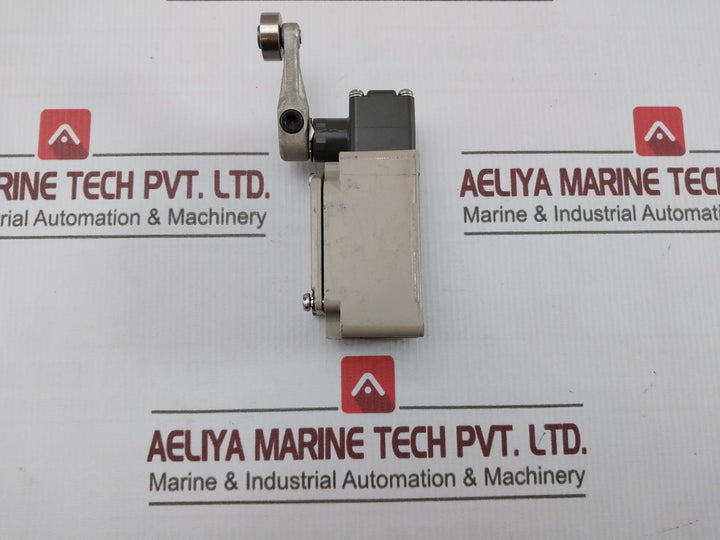 Omron Wlca2 Limit Switch 250Vac/48Vdc