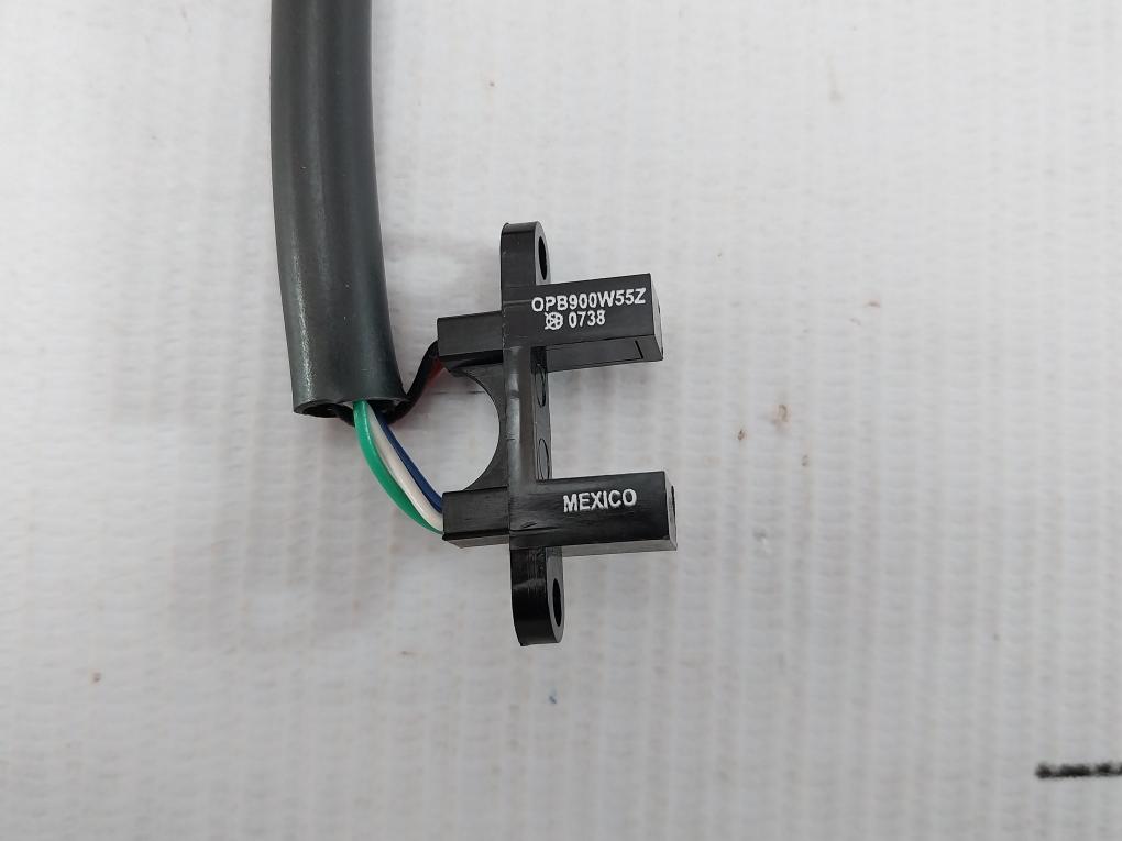 Opb900W55Z Slotted Switch New Condition