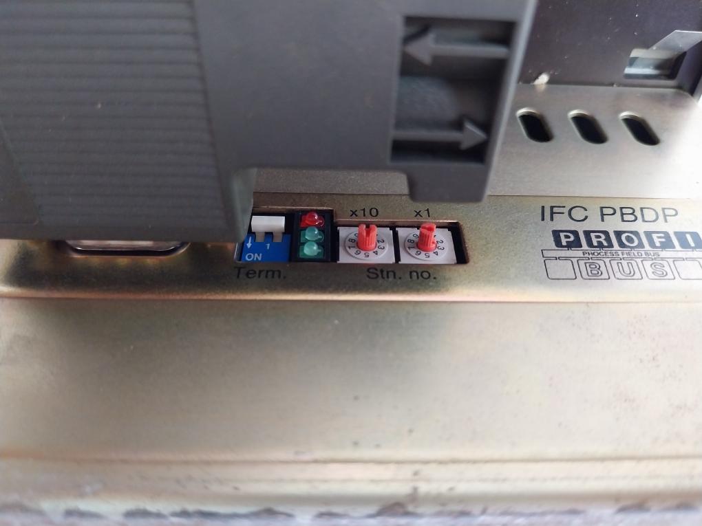 Operator-Panel-24vdc-500ma-E700-By-Beijer-Electronics-10