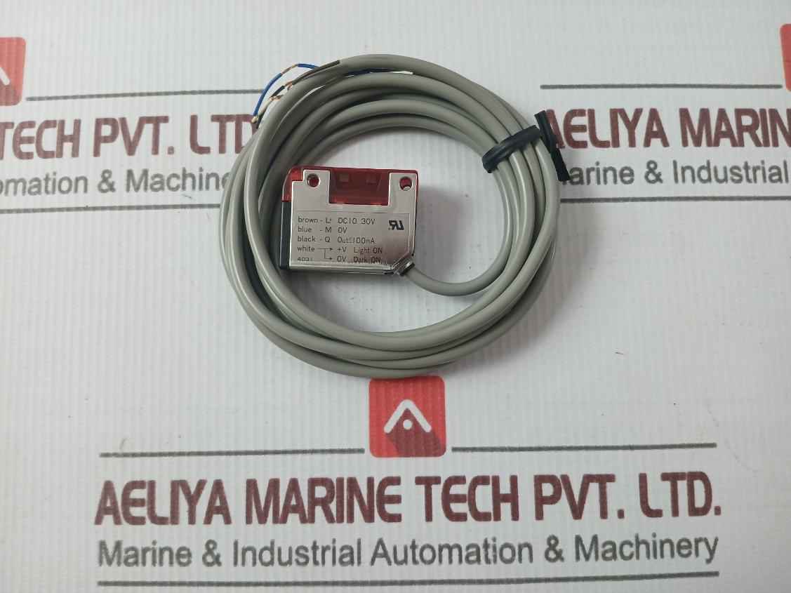 Optex Kr-q50N Photoelectric Sensor Dc 10-30V