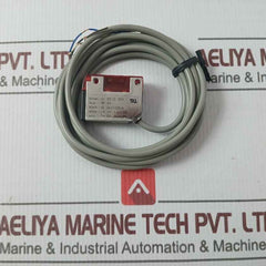 Optex Kr-q50N Photoelectric Sensor Dc 10-30V