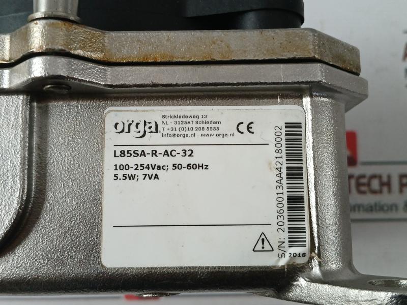 Orga L85Sa-r-ac-32 Low Intensity Obstruction Light 100-254Vac 50-60Hz D8211997